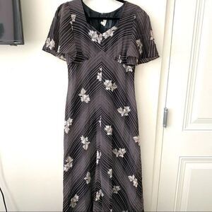 ‎Vintage Floral Maxi Dress
